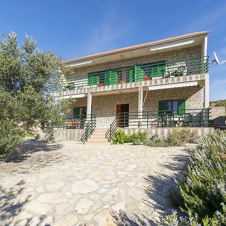 Apartments Albina Brodarica  Exterior photo